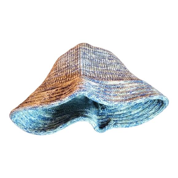 Knit Bucket Hat - Picture 4 of 5